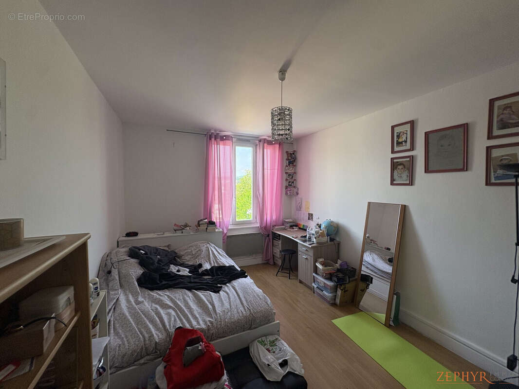 Appartement à GRIGNY
