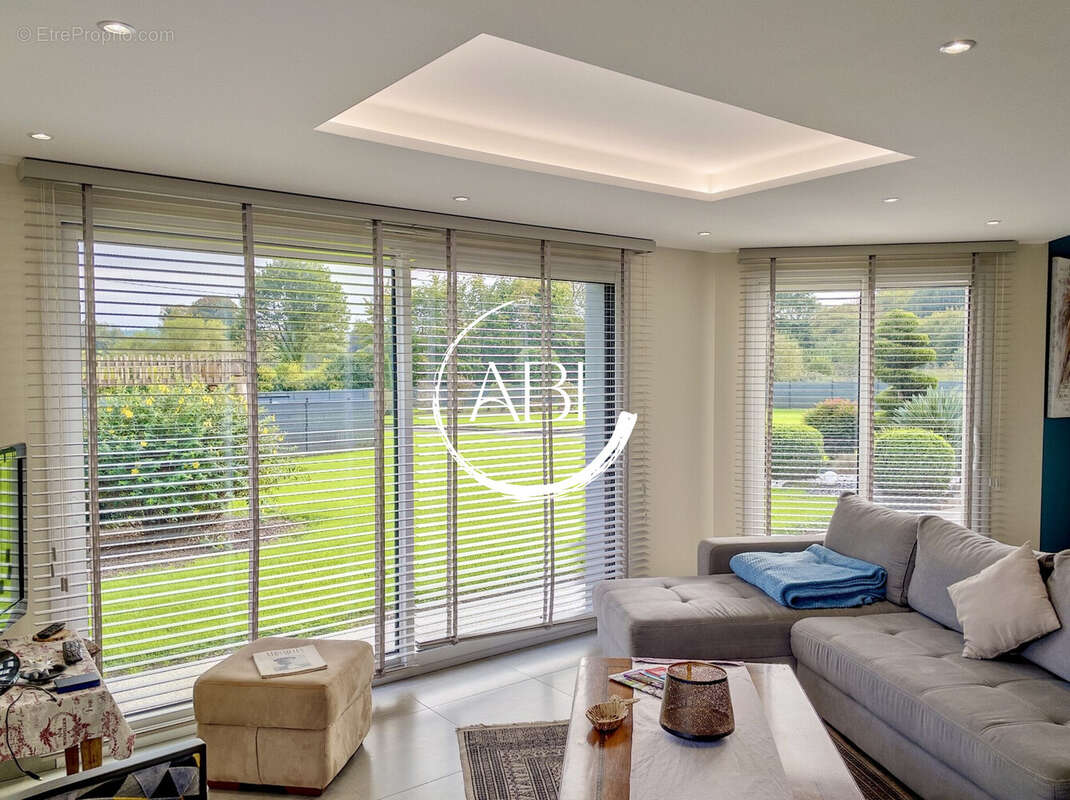 Maison à BELLOU-EN-HOULME