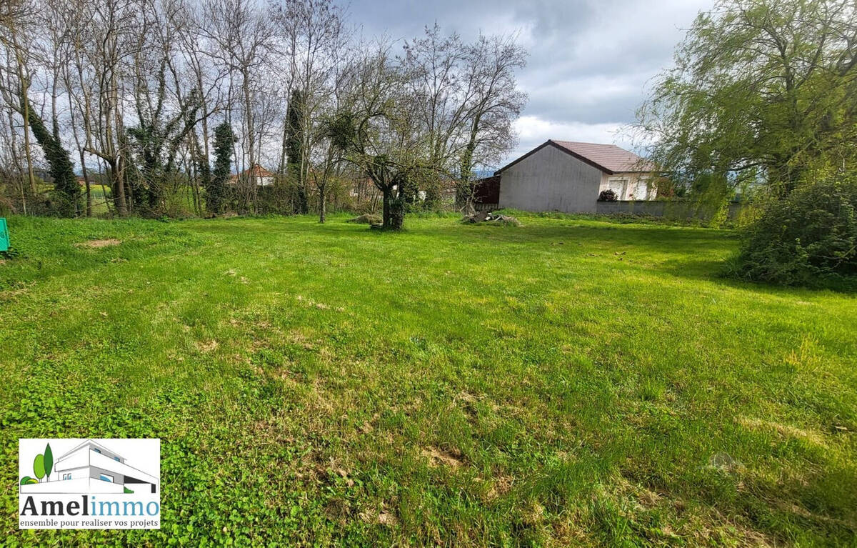 Terrain à MOISSIEU-SUR-DOLON