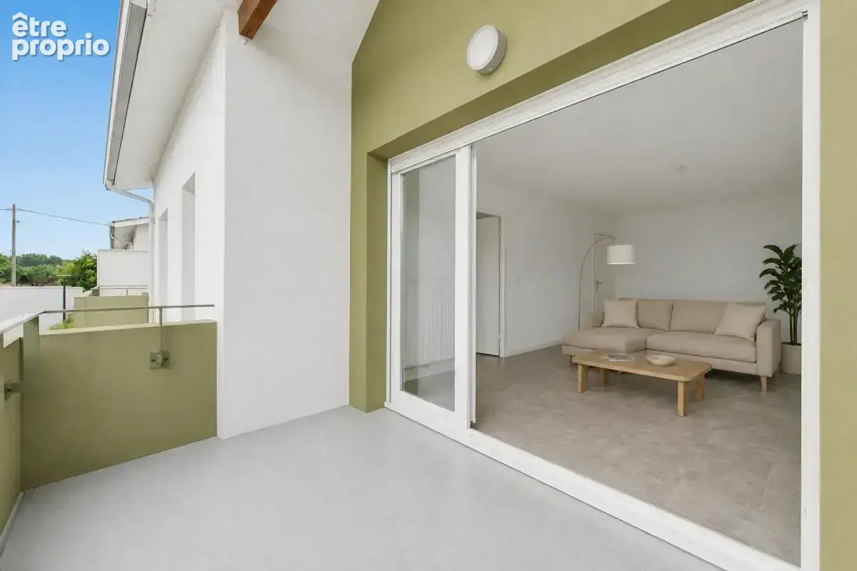 Appartement de 4 pièces de 74 m² à Mérignac - photo 4
