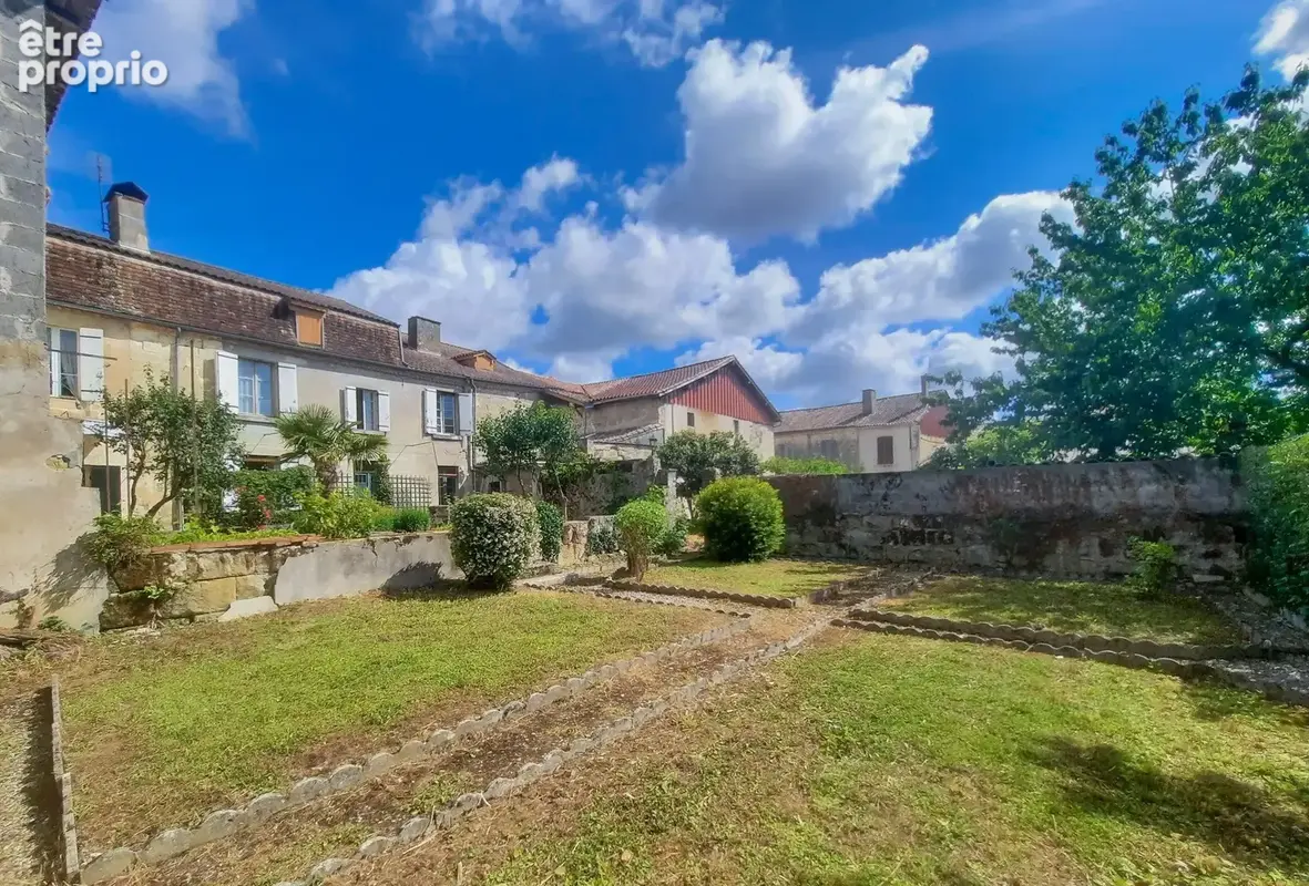 Maison 12 pièces 315 m² à vendre à Saint-Barthelemy-D'agenais (47350) - photo 2