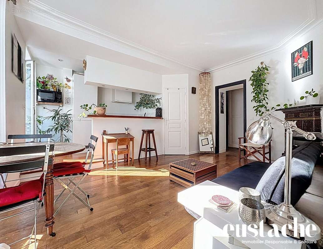 Appartement à PARIS-18E