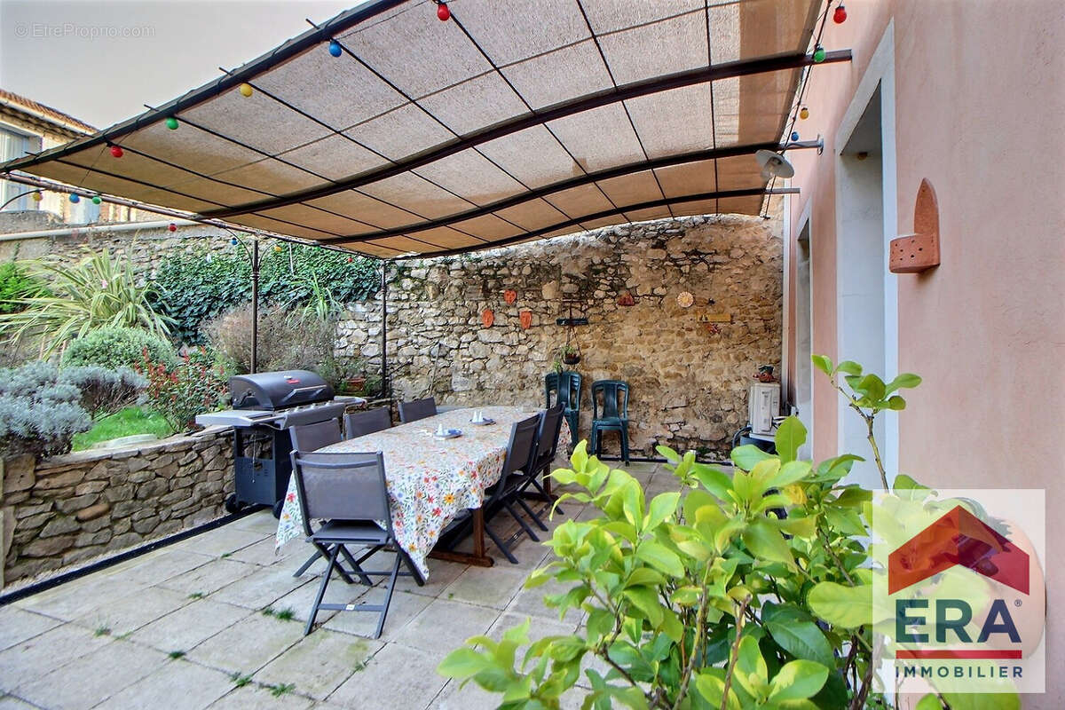Maison à CHATEAUNEUF-DU-RHONE
