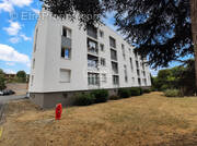 Appartement à LA CHAPELLE-SAINT-MESMIN
