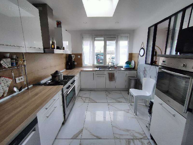 Maison à MITRY-MORY