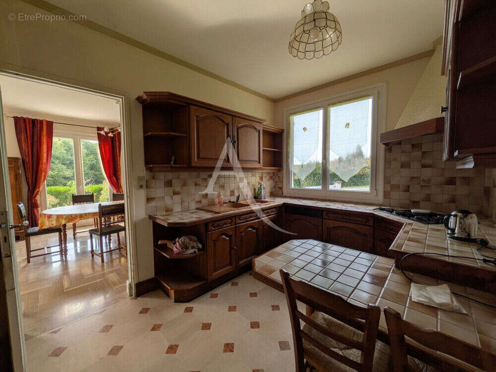 Maison à CHOUZY-SUR-CISSE