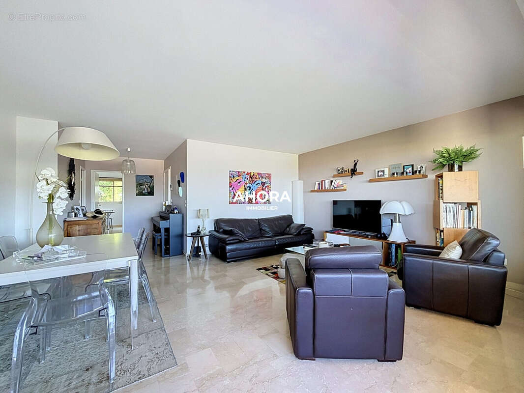 Appartement 79 m² à Marseille-9e  - photo 3