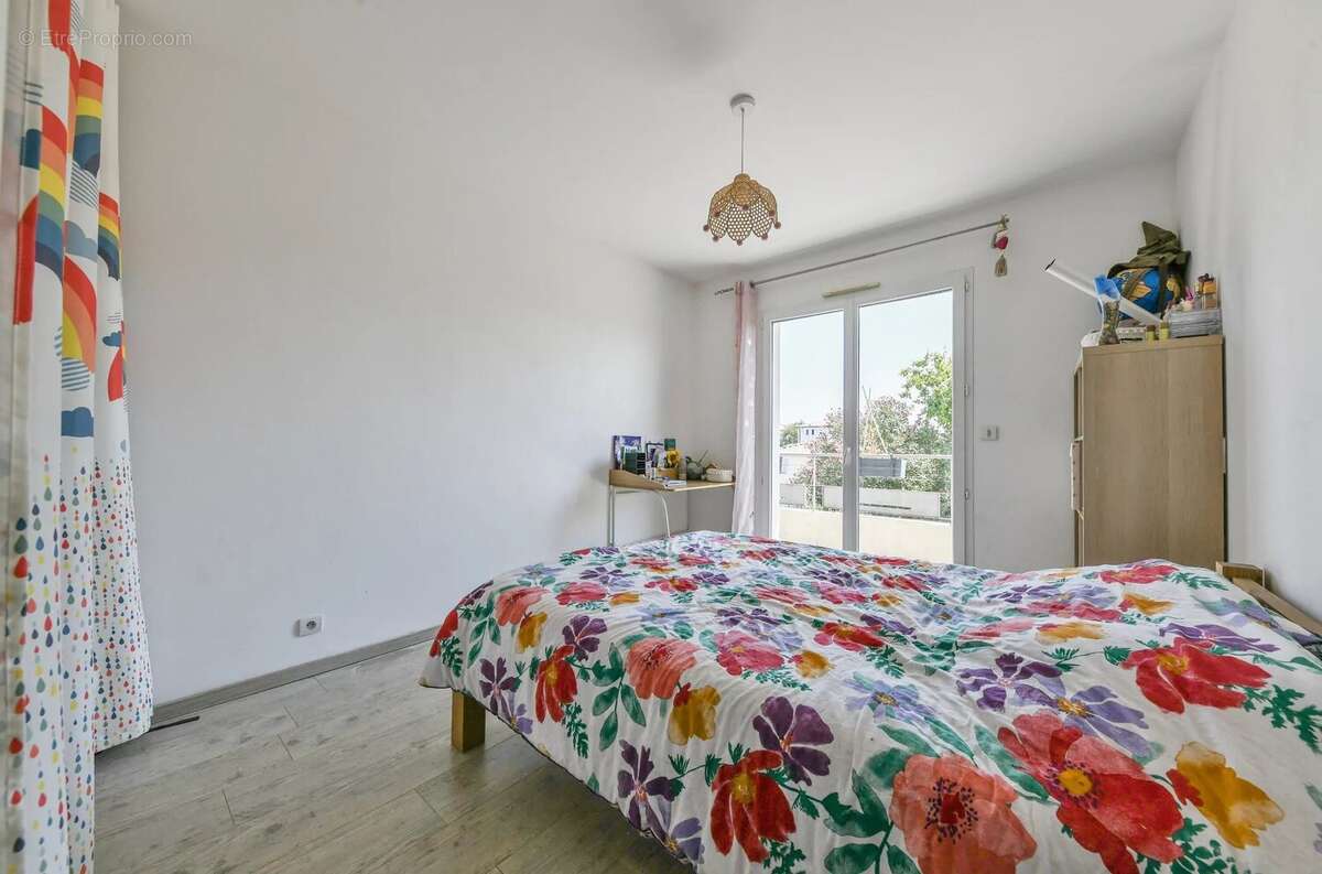 Belle villa contemporaine avec bassin à Bouillargeus en périphérie de Nîmes - photo 6
