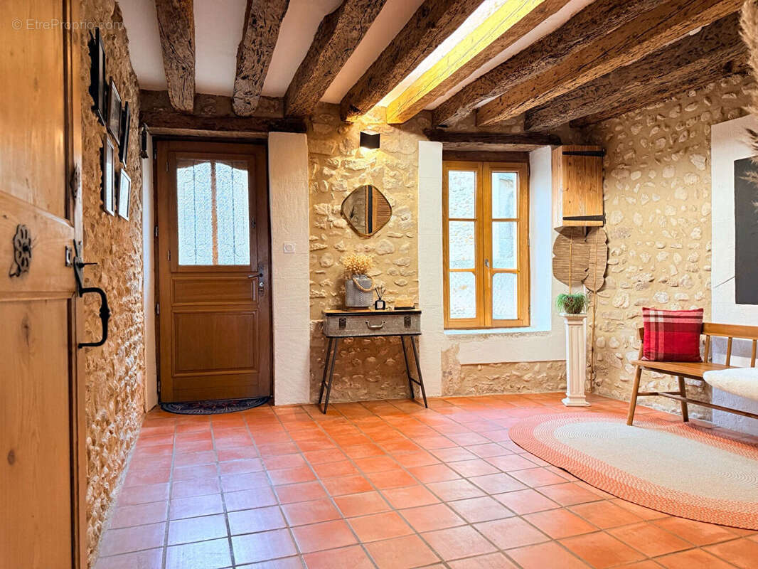 Maison à VISAN
