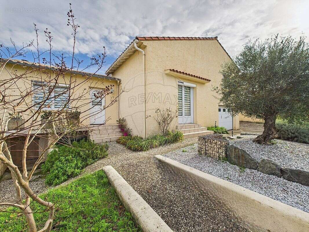 Maison à MESCHERS-SUR-GIRONDE