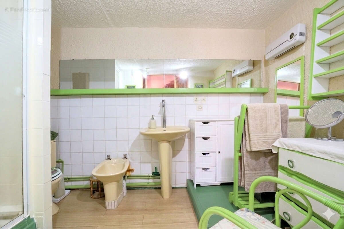 Maison à SOLLIES-TOUCAS