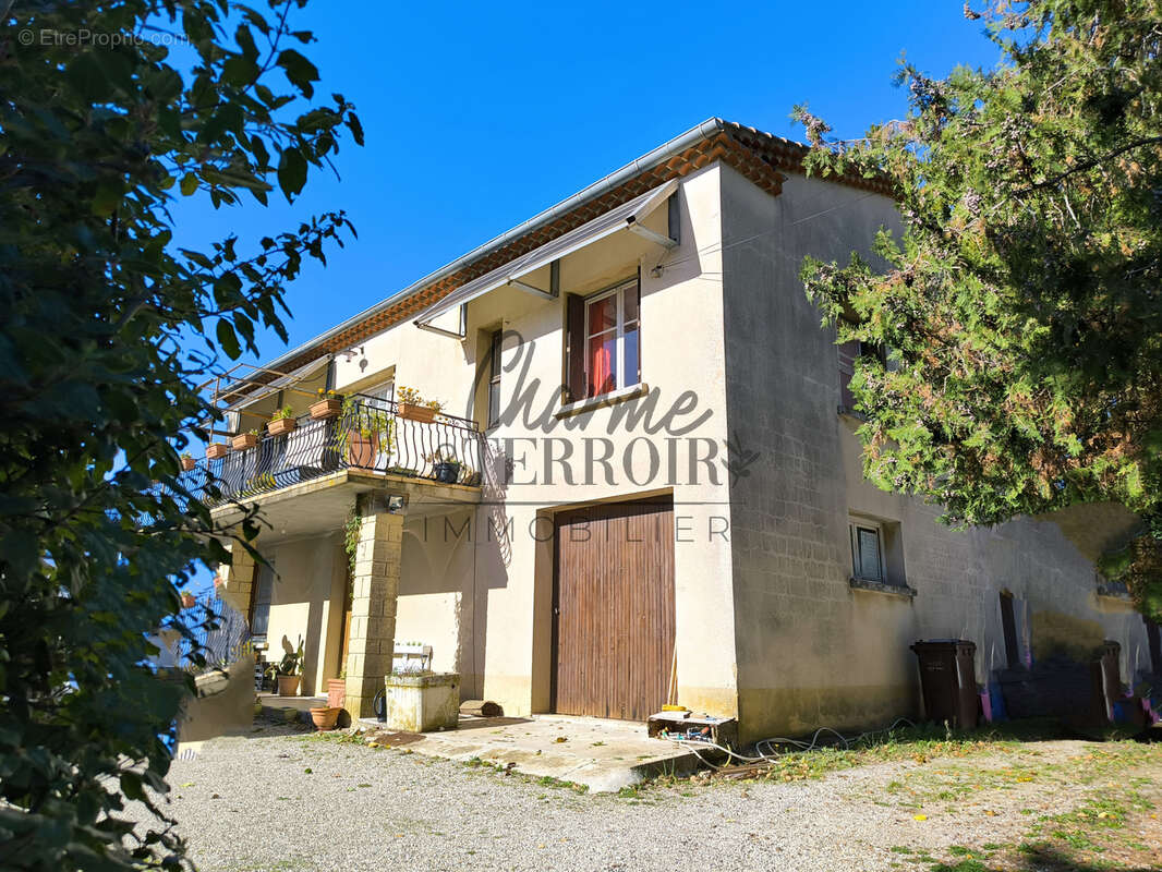 Maison à SAINT-LAURENT-LA-VERNEDE