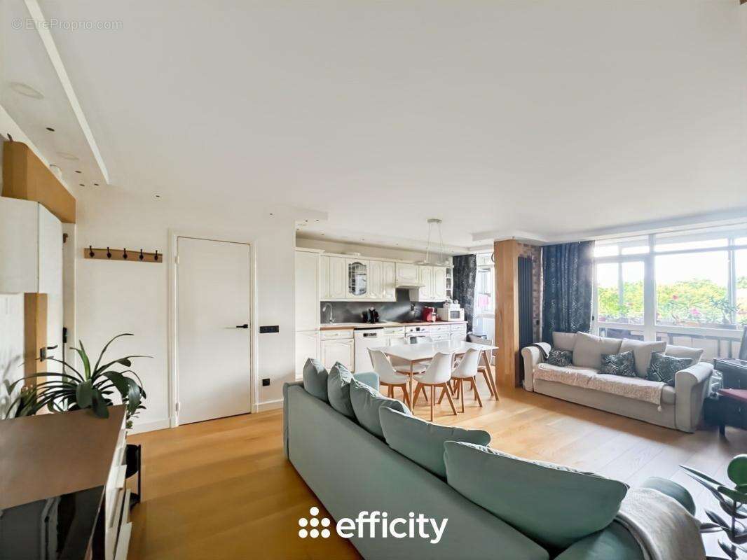 Appartement à CHENNEVIERES-SUR-MARNE