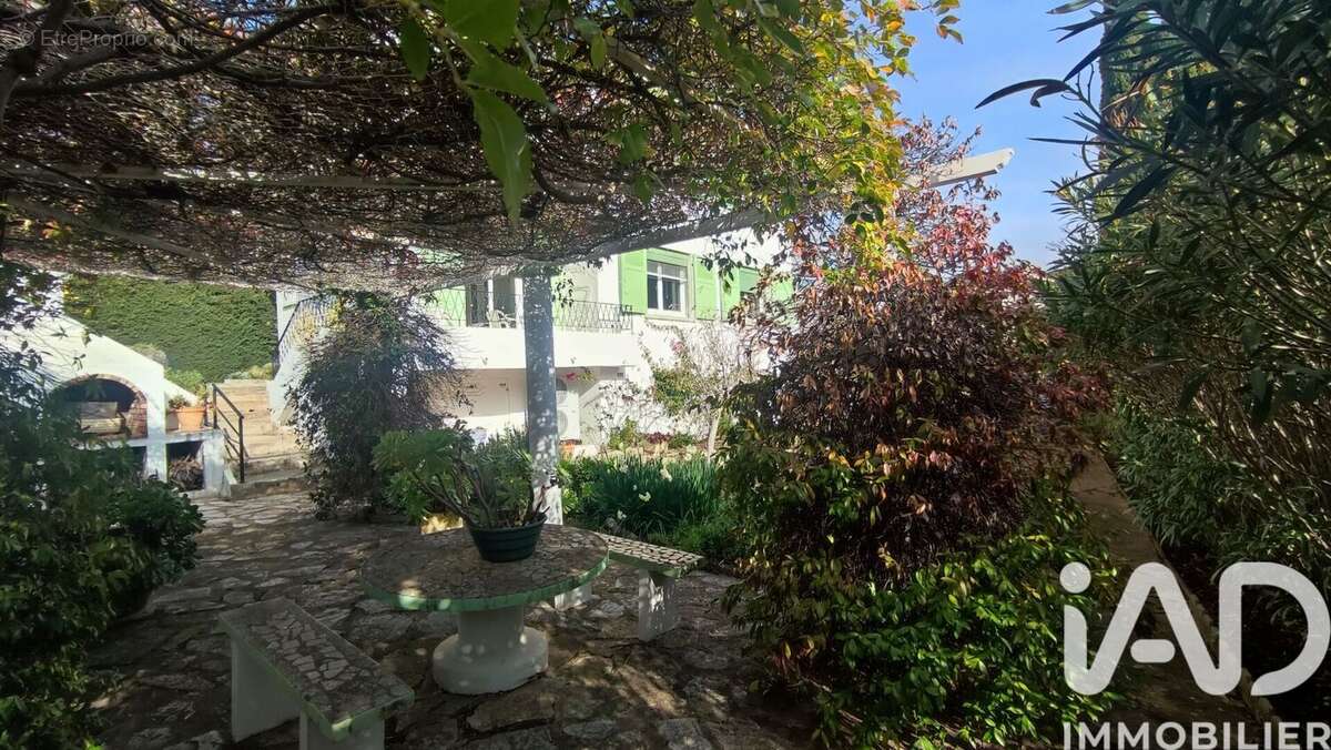 Photo 8 - Maison à TOULON