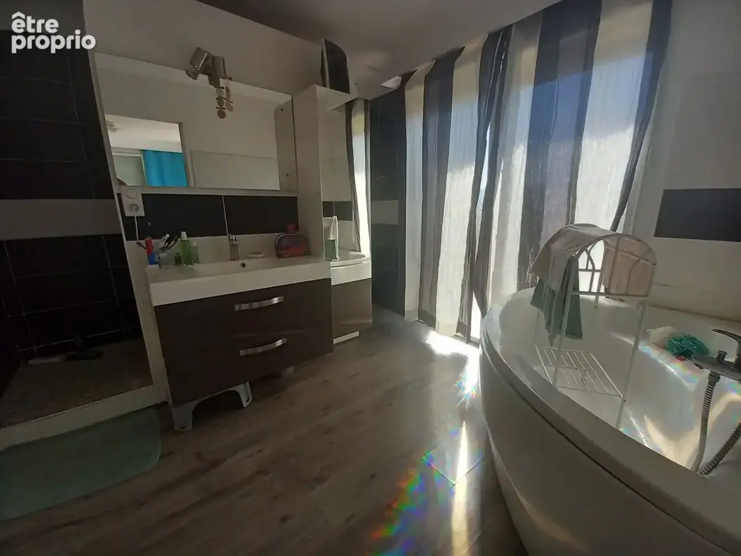 Coup de cœur   belle maison familiale rénovée avec vue dégagée - photo 9