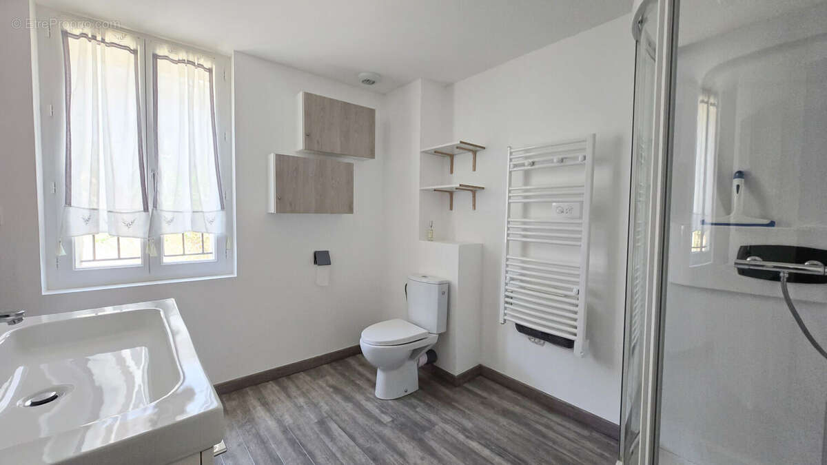 Maison T5 proche Ste Cécile d'Avès sur parcelle de 750m² - photo 14