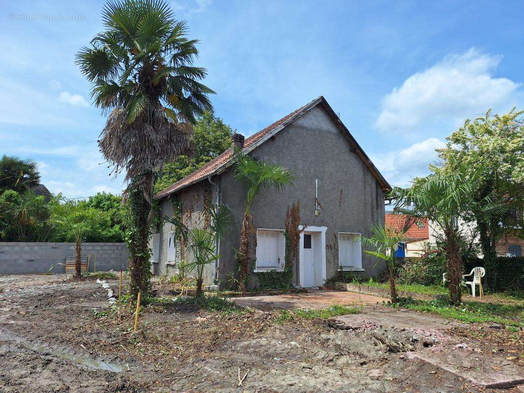 Maison à LONS