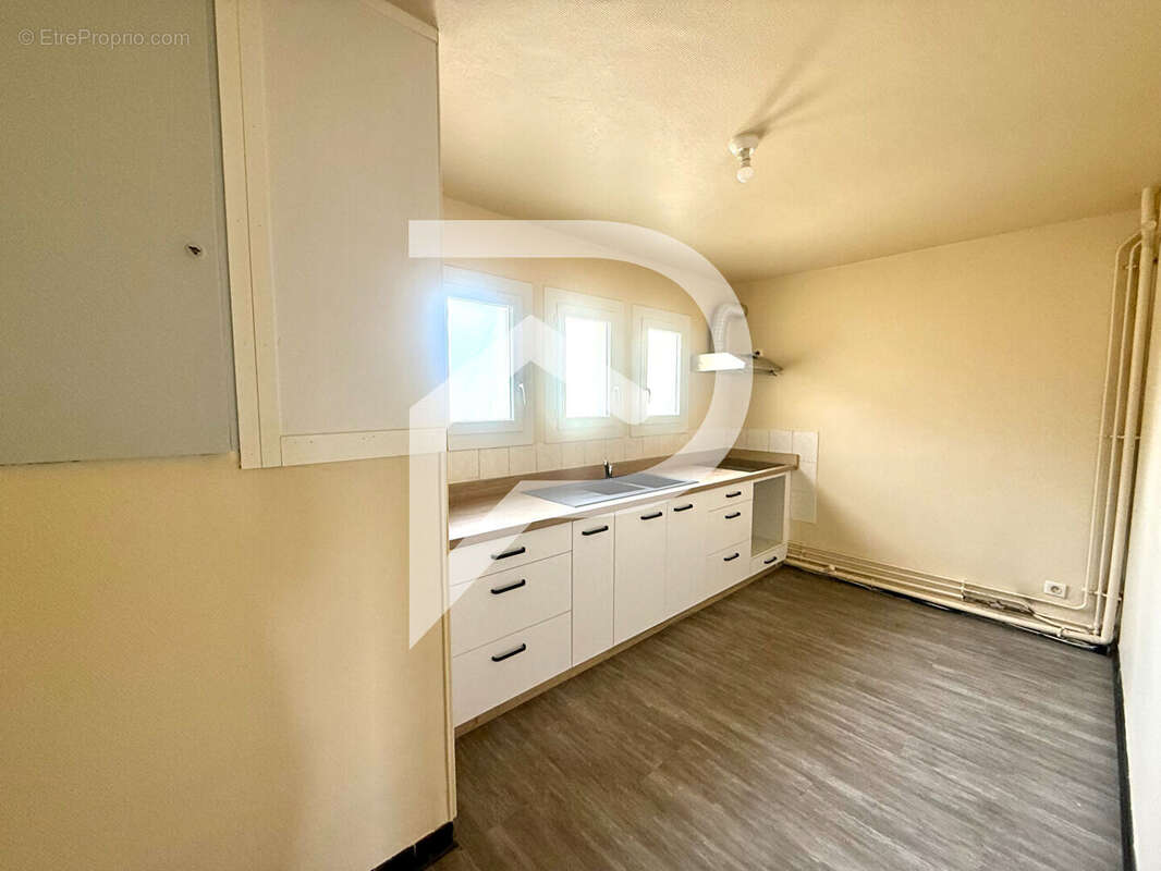 Appartement à ARTIX