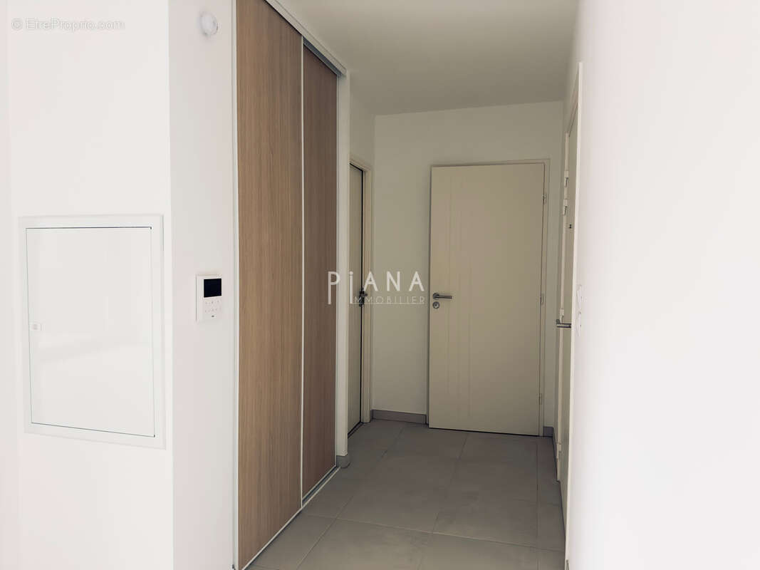 Appartement à LANCON-PROVENCE