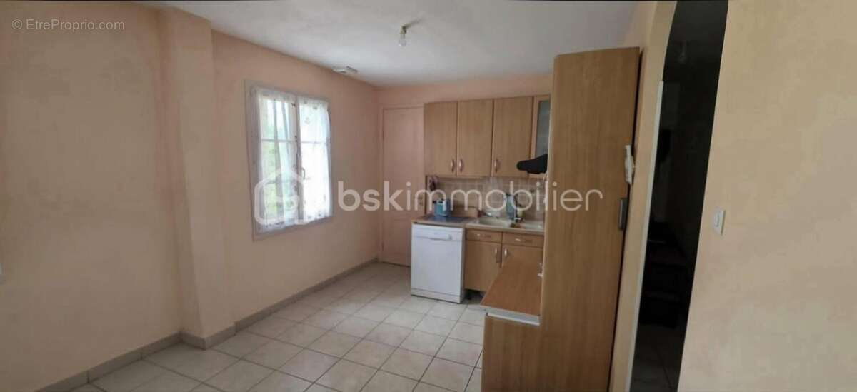 Maison familiale 5 pièces de 100 m² avec jardin - photo 2