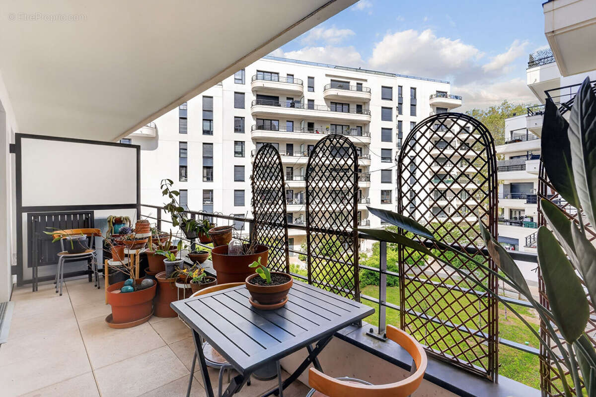 Appartement à COLOMBES