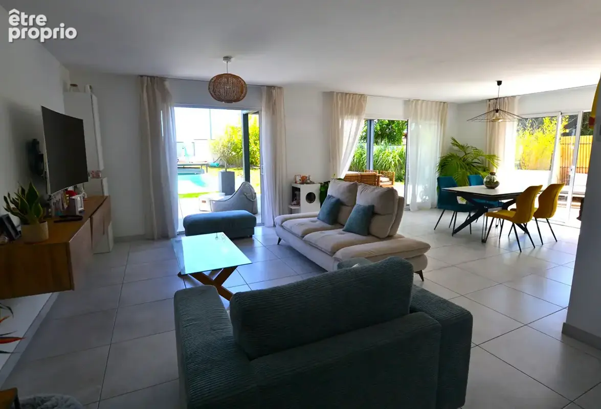 Maison Soucieu En Jarrest 5 pièce(s) 135.63 m2 - photo 11
