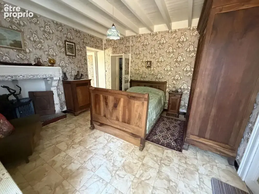 Maison 8 pièces 163 m² à vendre à Saint-Hilaire-La-Palud (79210) - photo 4