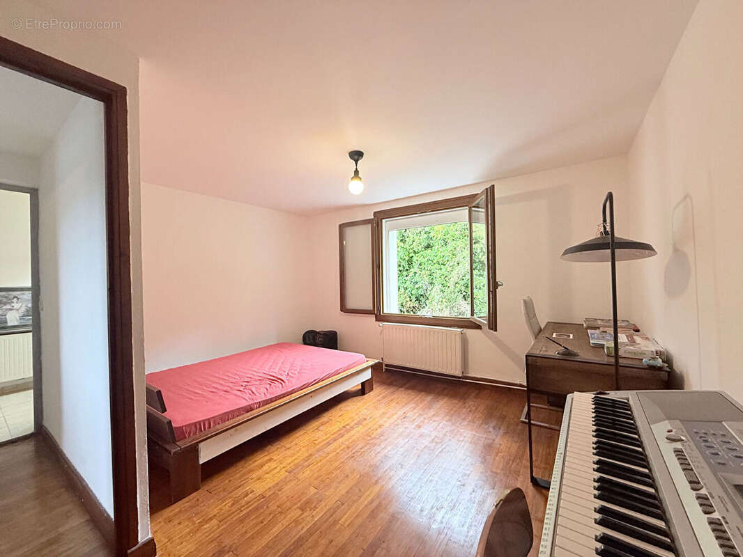 Cahors: Maison  5 pièces - photo 10