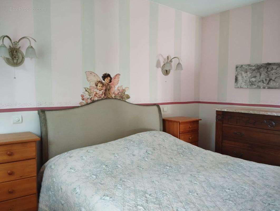 Maison à COUR-ET-BUIS