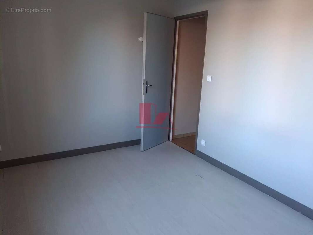 Appartement à ETRECHY