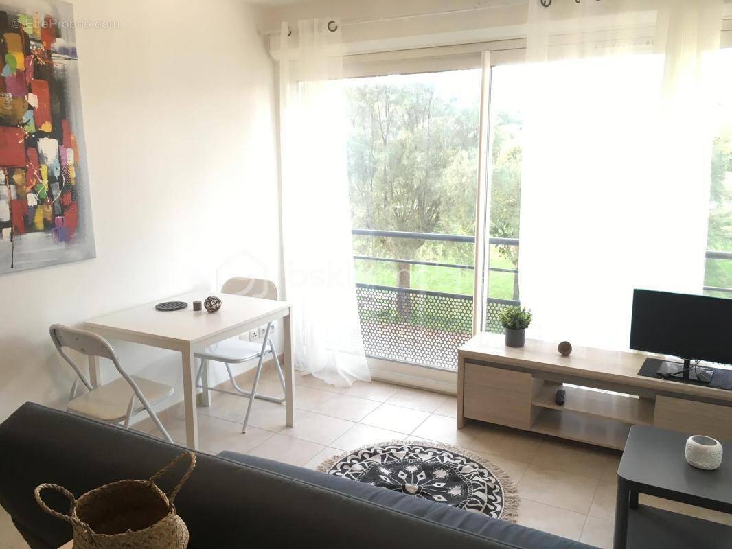 Appartement à VALENSOLE