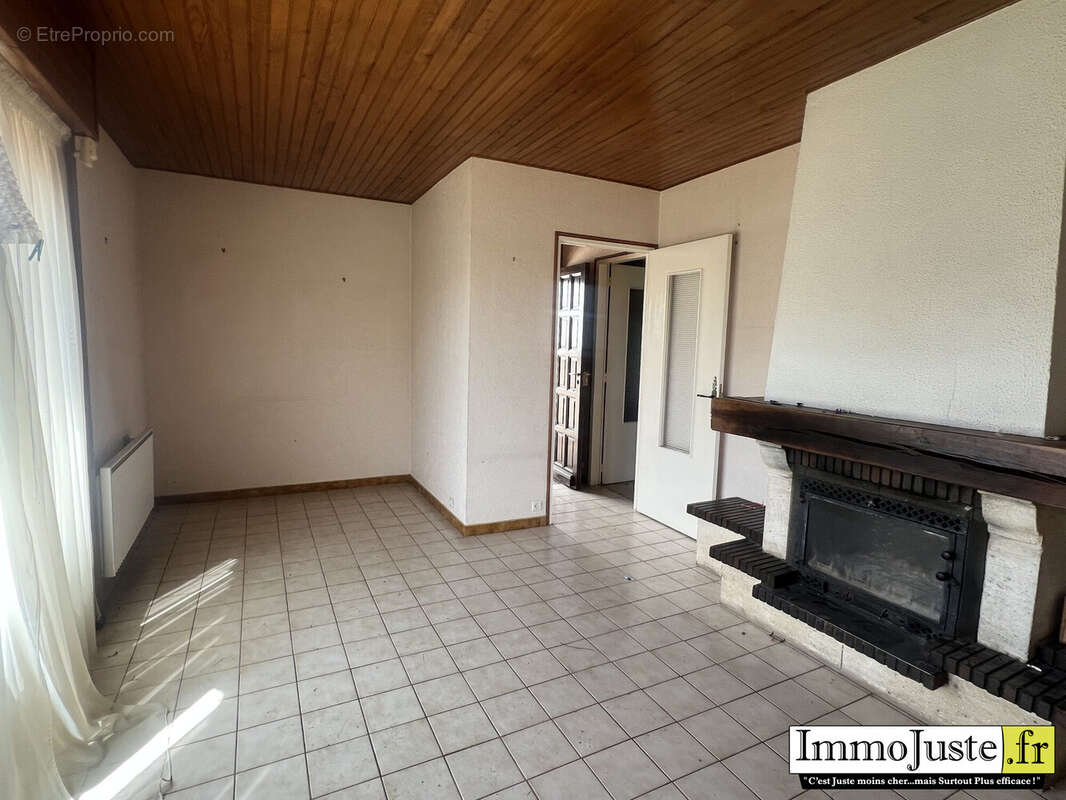 Maison 57 m² à Vernouillet  - photo 2