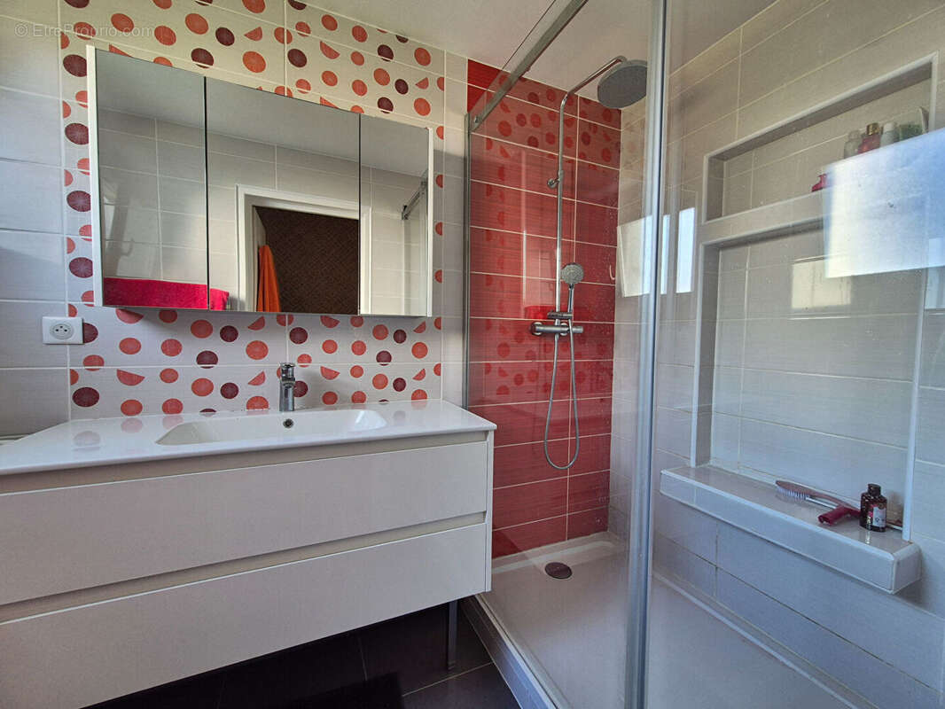 Appartement à MONTIGNY-LE-BRETONNEUX