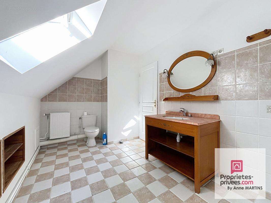 Maison à VIRY-CHATILLON