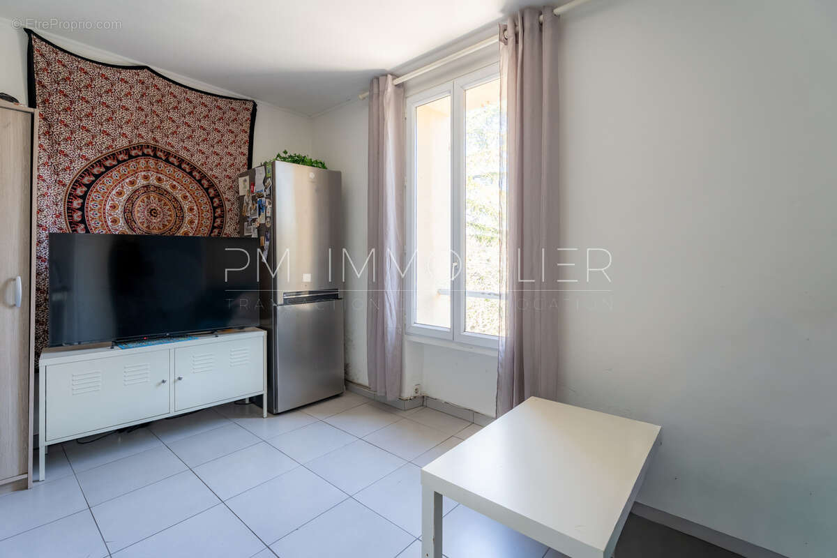 Appartement à MARSEILLE-15E