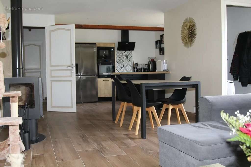 Maison à SAINT-QUIRC