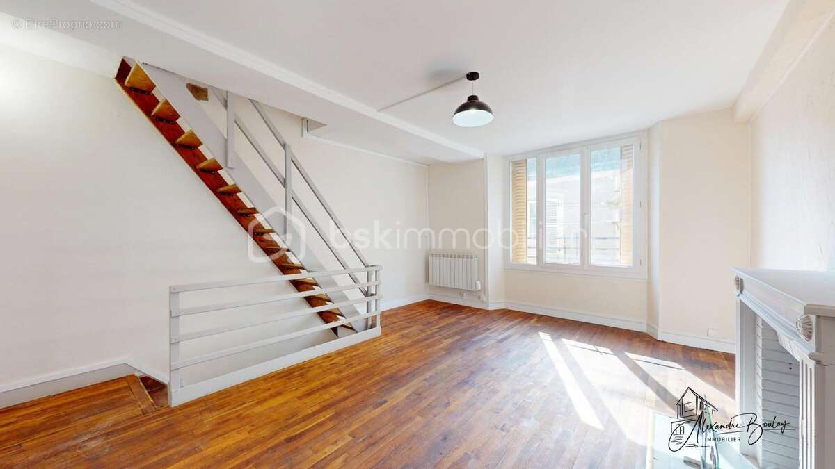 Appartement à PITHIVIERS