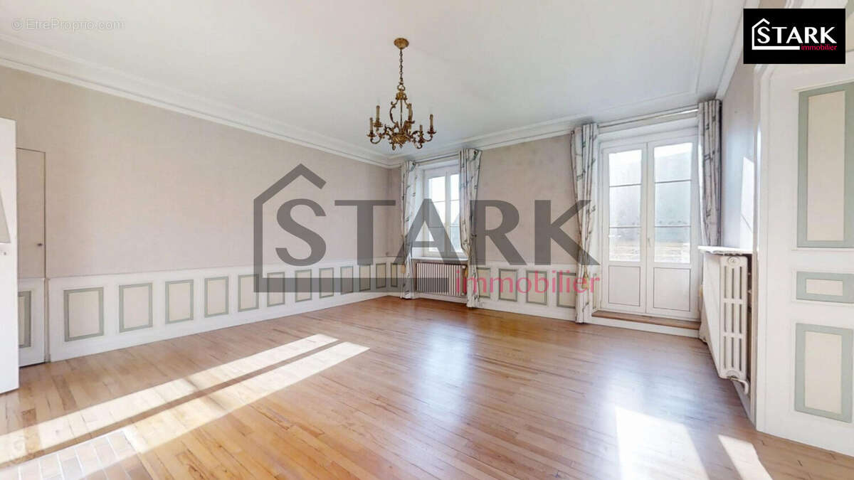 Appartement à LURE