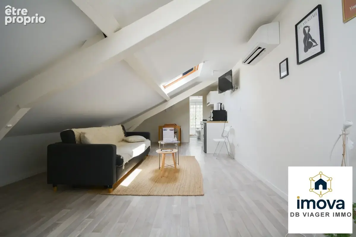 Appartement 258 m² à Vichy  - photo 9