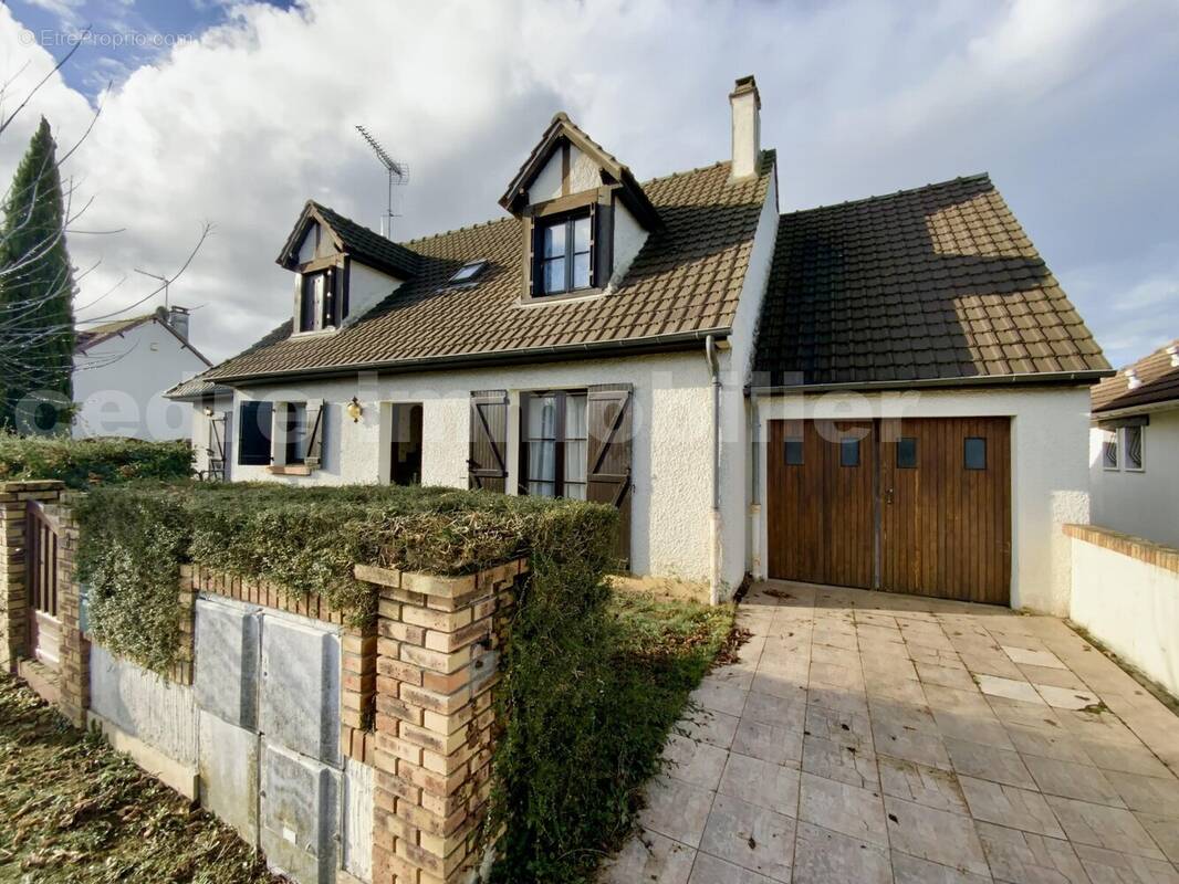 IMG_5635 - Maison à SAINT-PRYVE-SAINT-MESMIN