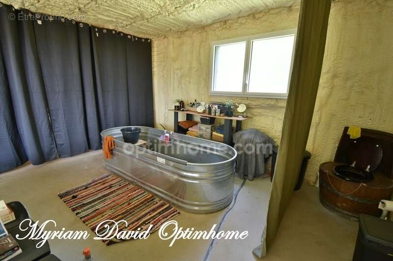 Maison récente de plain-pied à personnaliser – Saint-Hernin - photo 6