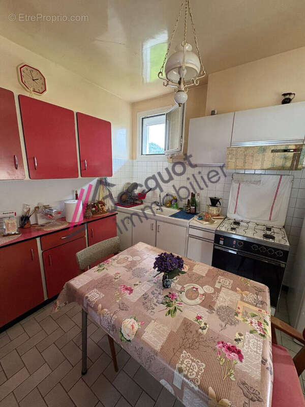 Maison à CHAMPAGNOLE