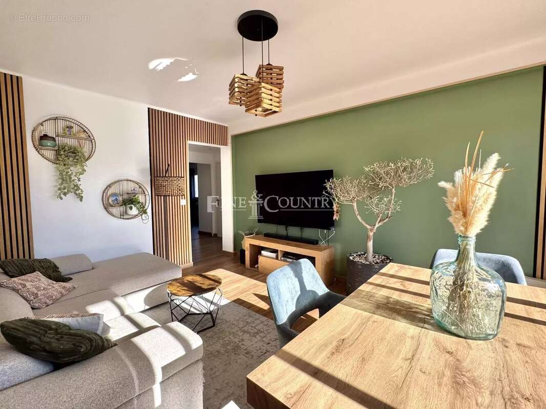 Appartement à LE CANNET