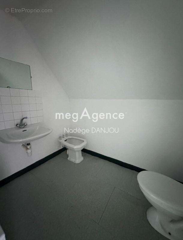 Maison à SAINT-SEVER-CALVADOS