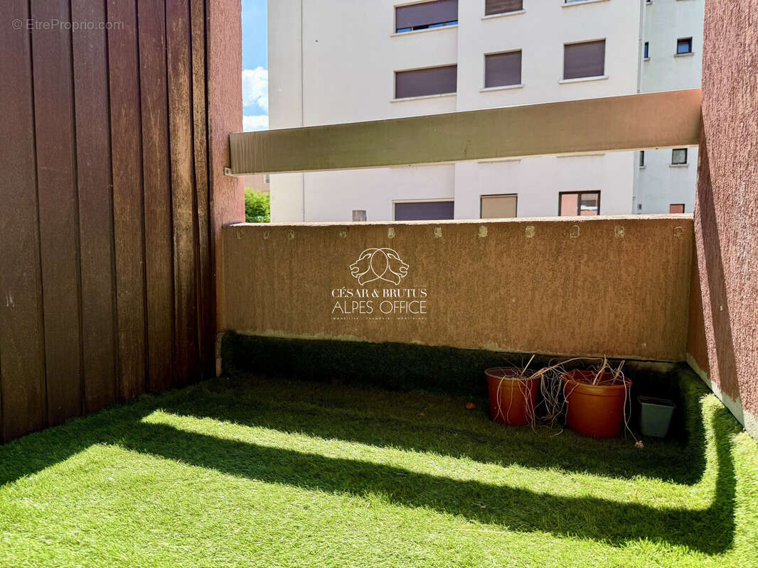 Appartement 26 m² à Sallanches  - photo 2