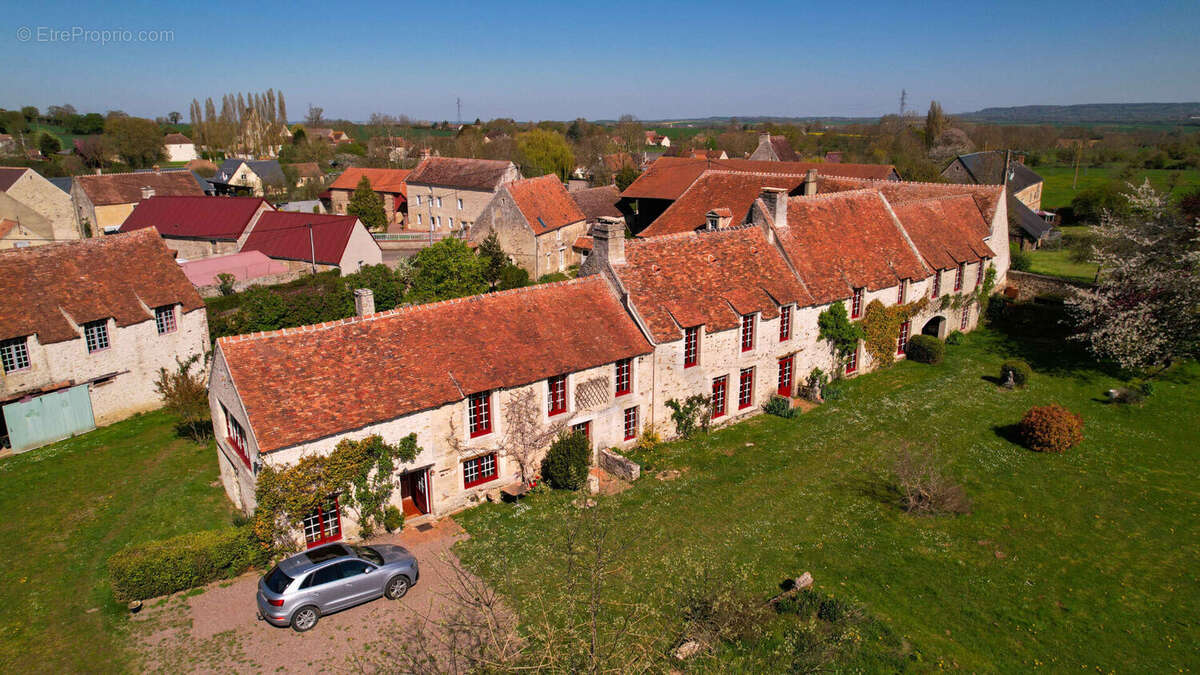 Maison à TOURNAI-SUR-DIVE