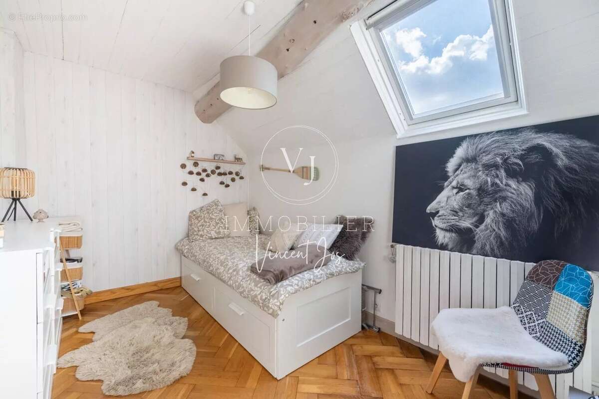 Maison à FONTENAY-SAINT-PERE