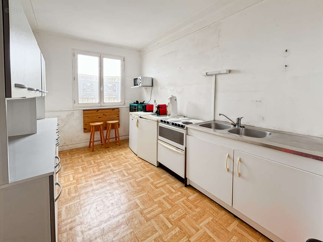 Appartement 76m2 - vue imprenanble port - centre-ville - photo 6