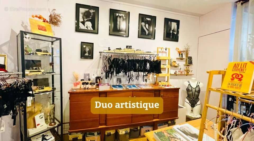 Commerce à PARIS-18E