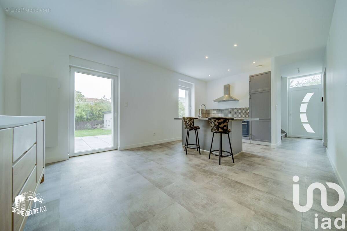 Photo 1 - Maison à MOULINS-LES-METZ